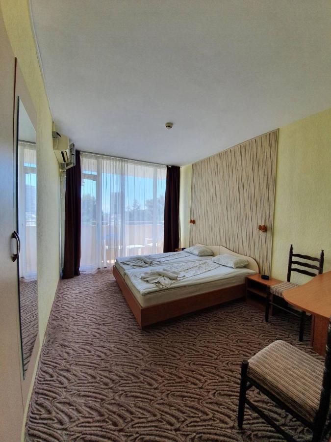 Balaton Hotel Sunny Beach Dış mekan fotoğraf