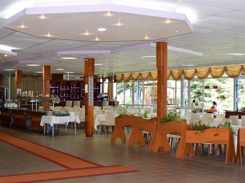 Balaton Hotel Sunny Beach Dış mekan fotoğraf