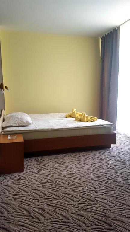 Balaton Hotel Sunny Beach Dış mekan fotoğraf