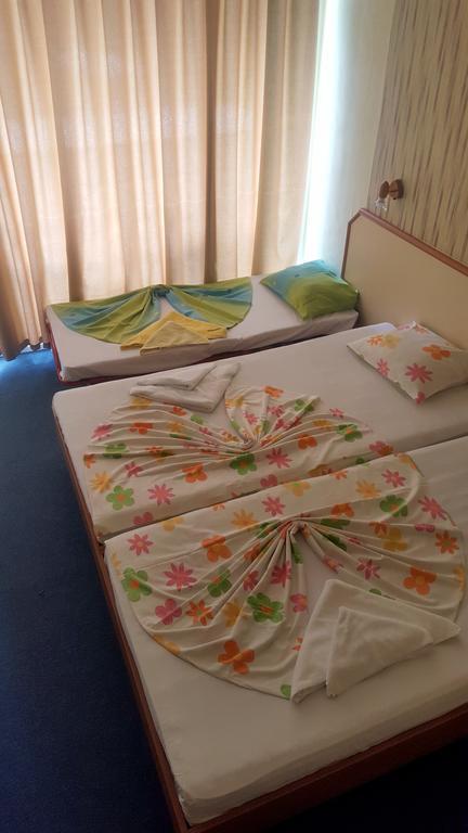 Balaton Hotel Sunny Beach Oda fotoğraf