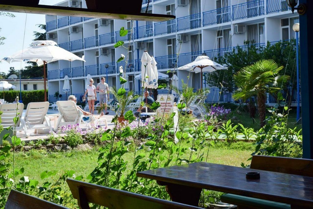 Balaton Hotel Sunny Beach Dış mekan fotoğraf